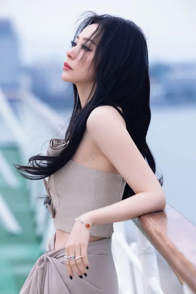 嘀哩嘀哩写作界面